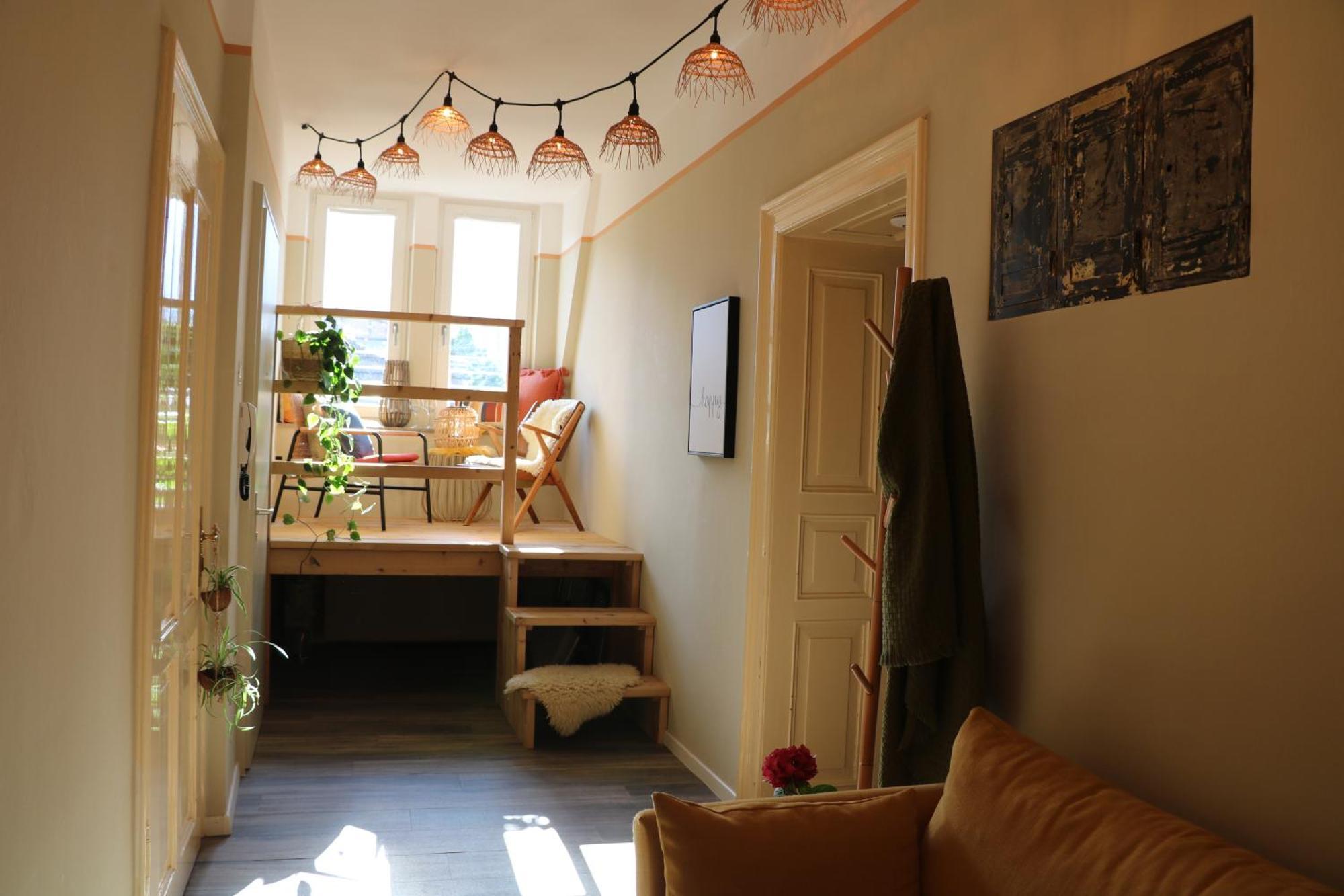 3-Zimmer-Appartement In Privatvilla, Meran Zentrum, Kostenloser Parkplatz Mit Gaestekarte 外观 照片